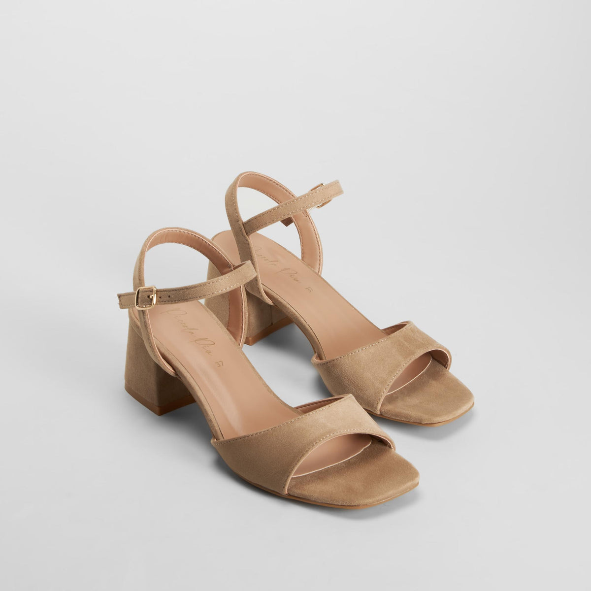 Sandalia tacón vestir beige PICCOLA PIU