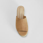 Sandalia yute cuña beige PICCOLA PIU