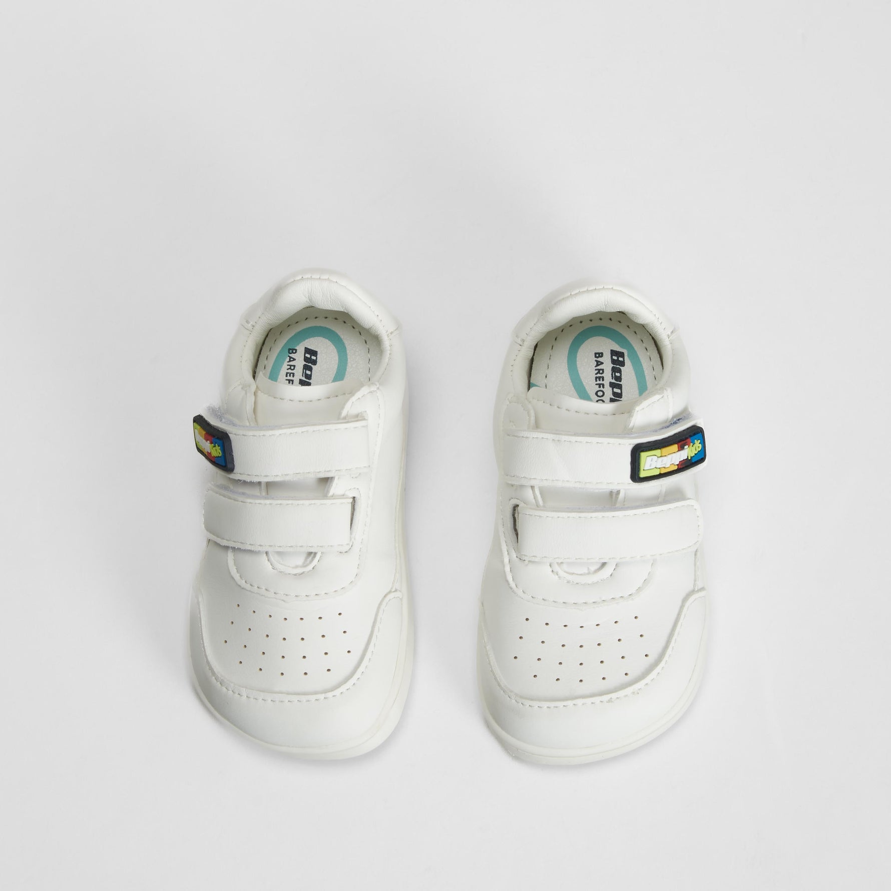 Zapatilla deportiva barefoot bebé blanca BEPPI