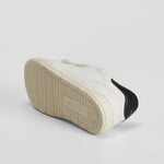 Zapatilla blanca barefoot velcro bebé COMFEET