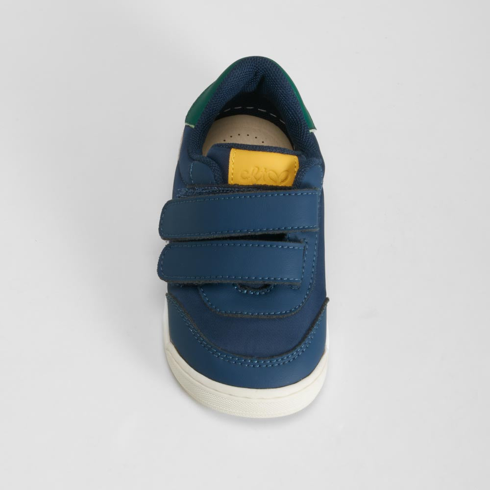 Zapatilla azul barefoot velcro bebé COMFEET