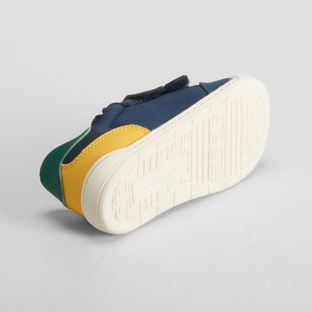 Zapatilla azul barefoot velcro bebé COMFEET