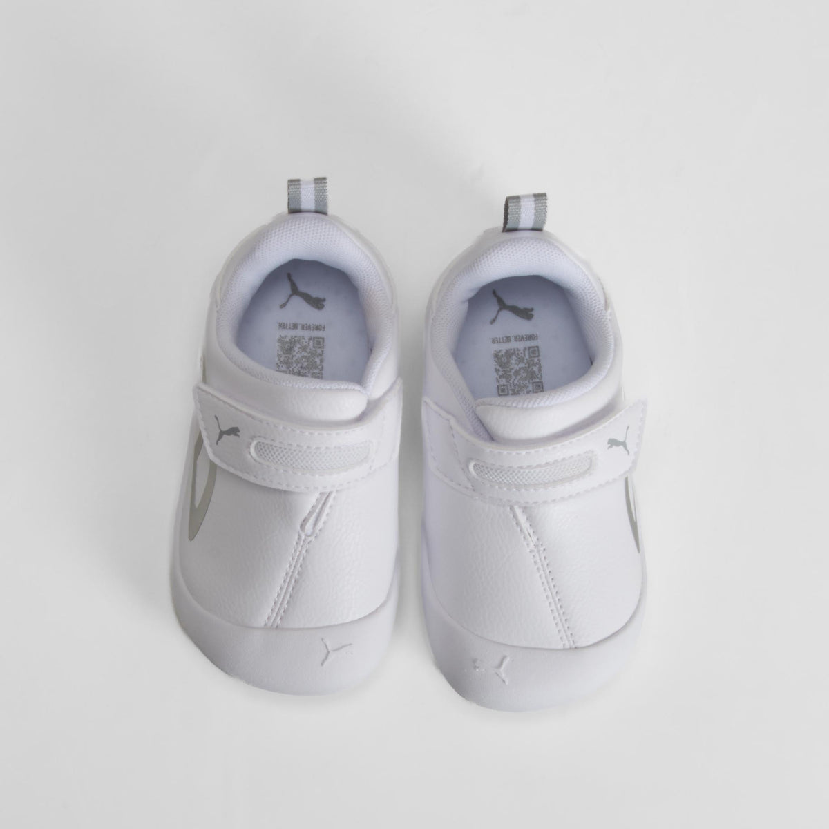 Zapatilla Kitten Barefoot bebé blanca PUMA