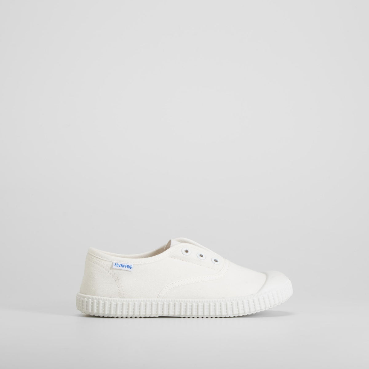 Zapatilla lona puntera blanca SEVEN FIVE
