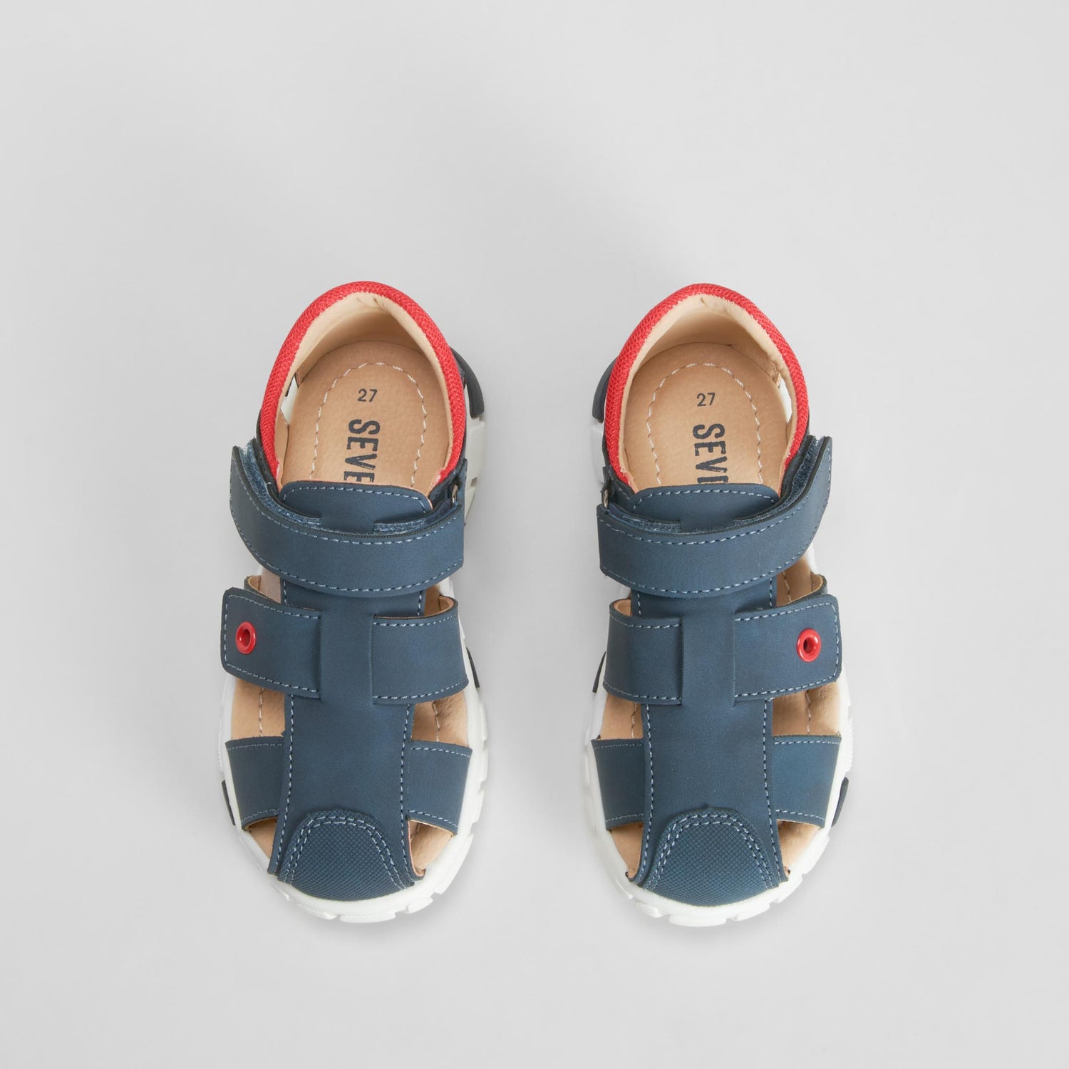 Sandalia cerrada casual velcro azul SEVEN FIVE