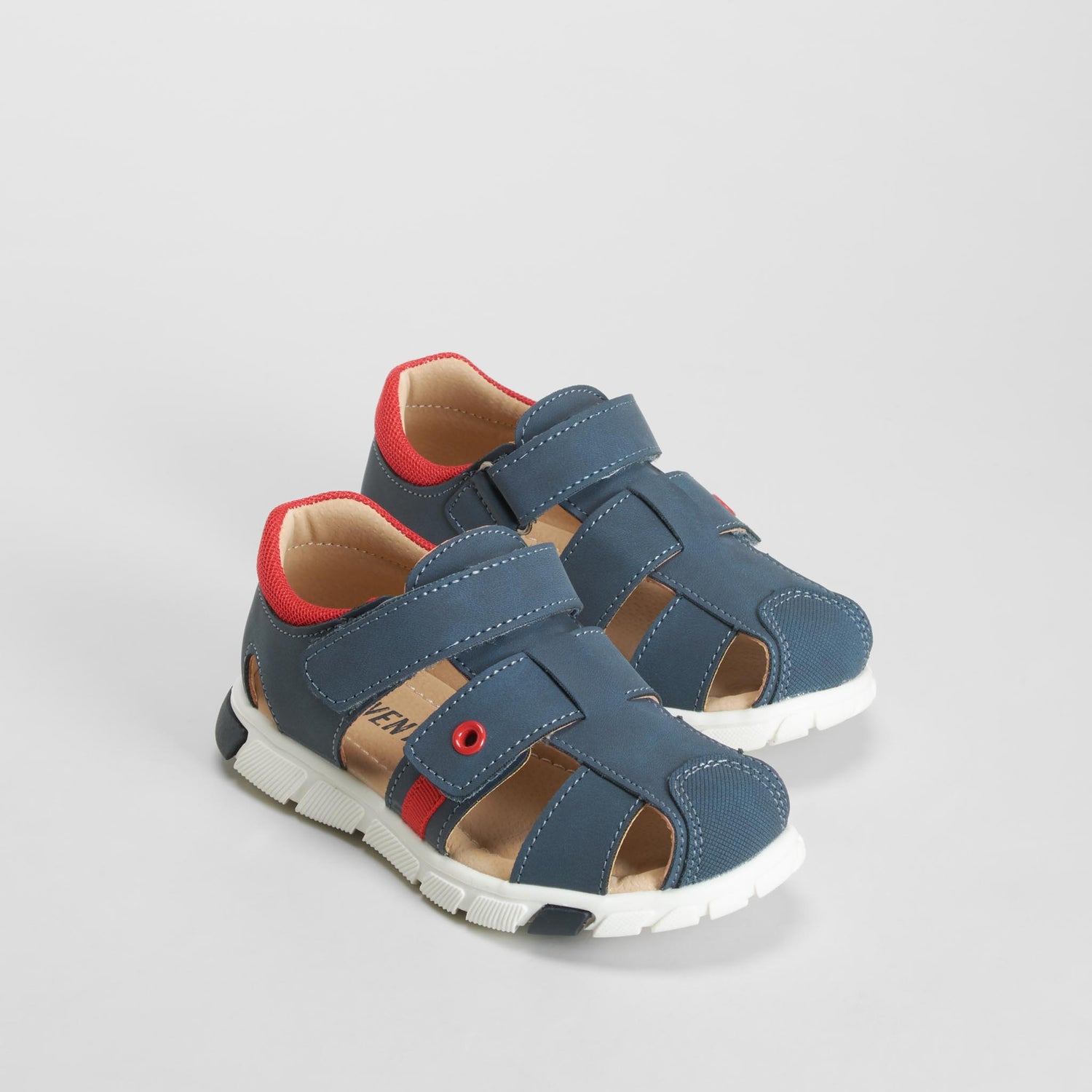 Sandalia cerrada casual velcro azul SEVEN FIVE
