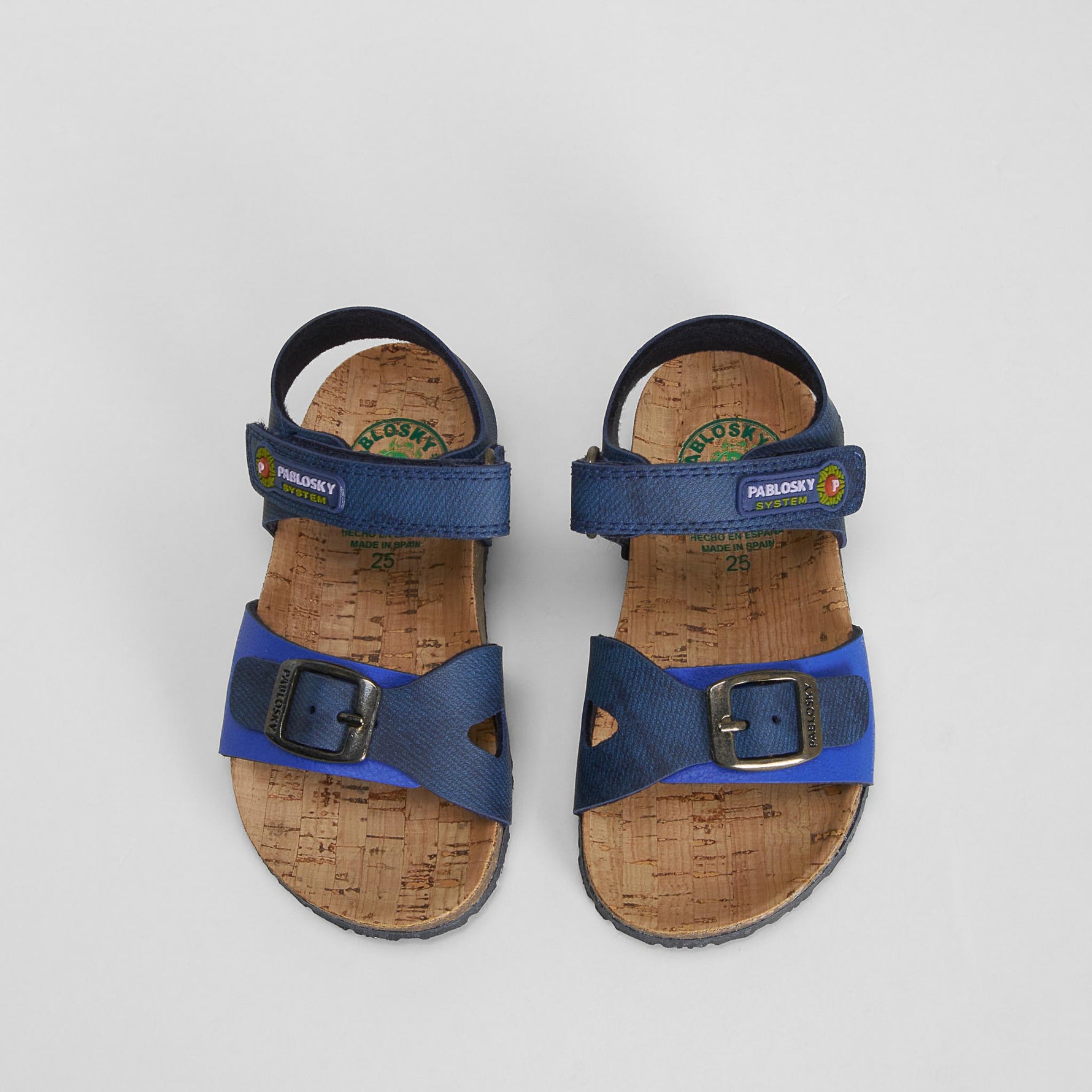 Sandalia bio piel azul PABLOSKY