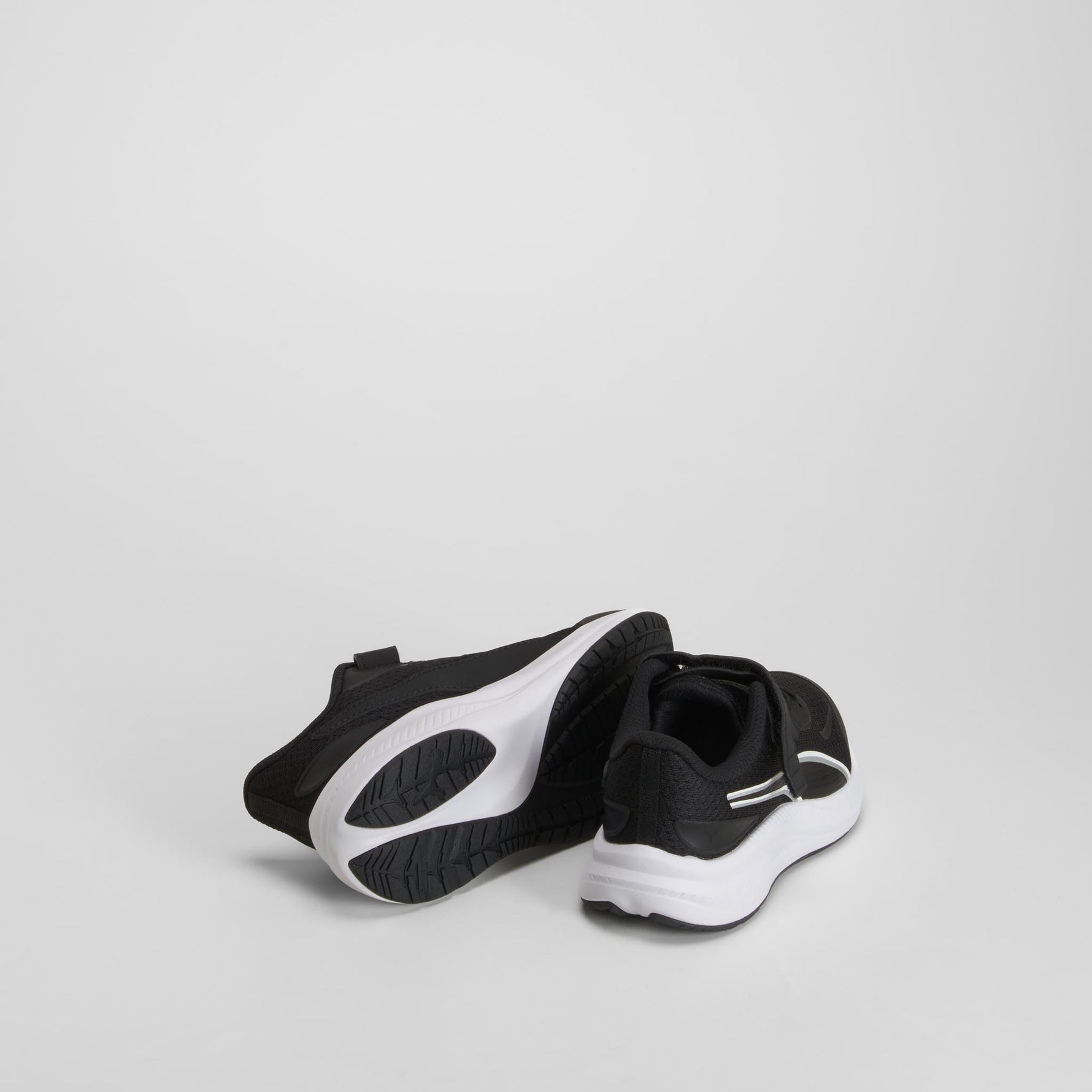 Zapatilla deportiva Skyrocket Lite 2 negra PUMA