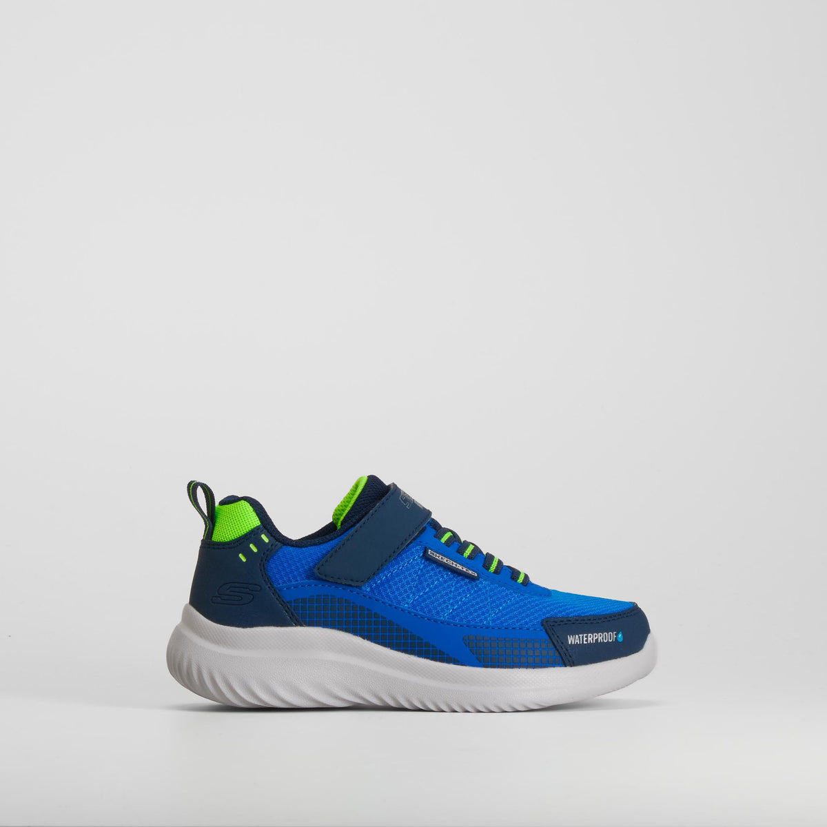 Zapatilla deportiva waterproof azul SKECHERS