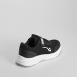 Deportiva con velcro negra UTWO