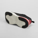 Sneaker negra SEVEN FIVE