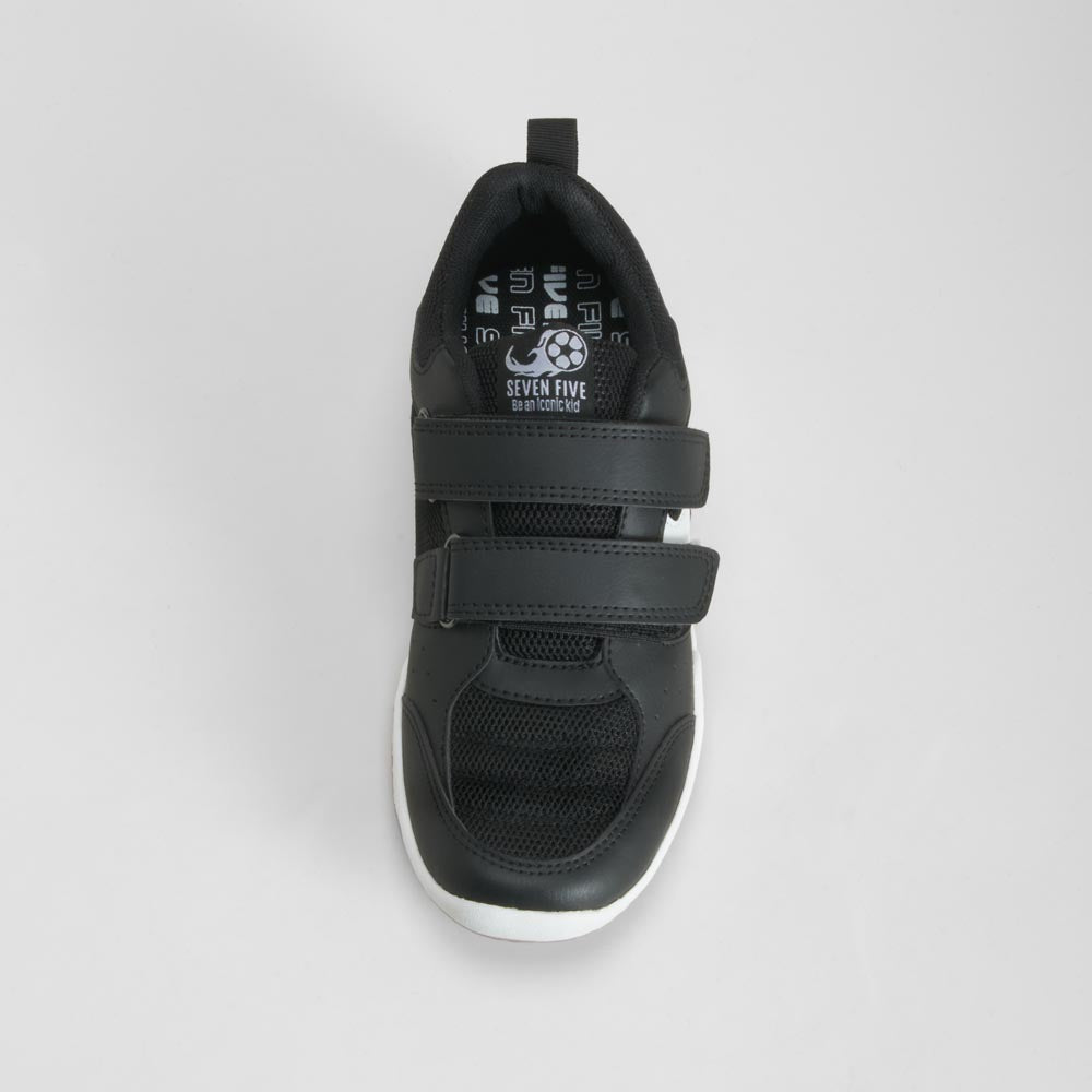 Deportiva negra velcro SEVEN FIVE