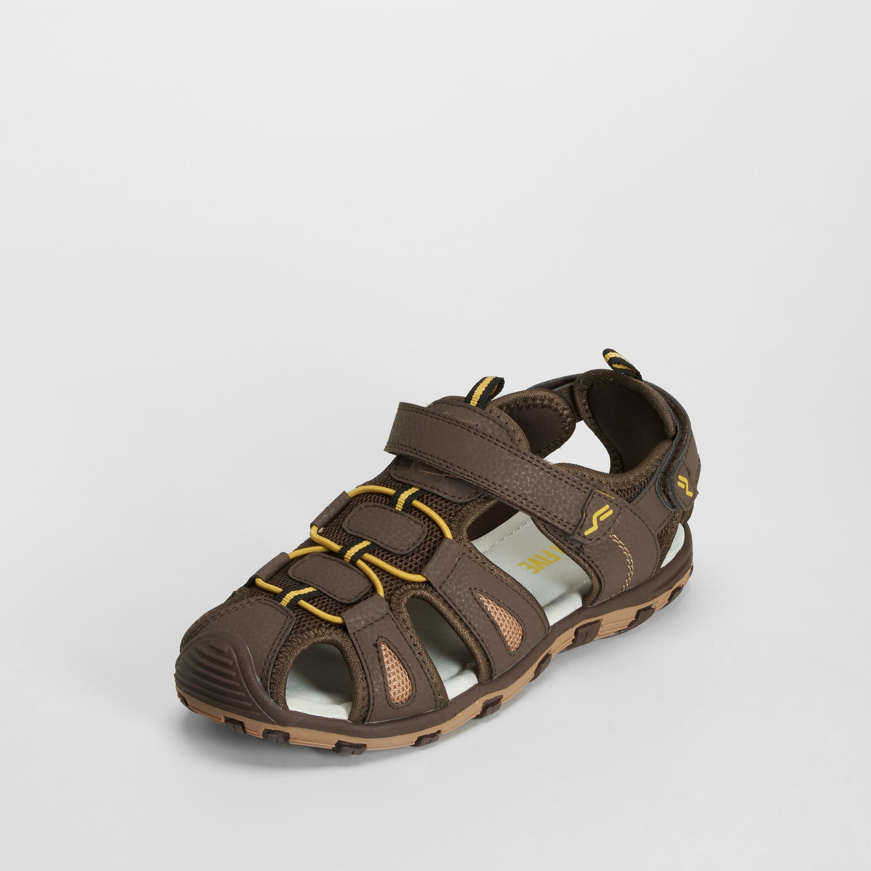 Sandalia deportiva tiras marrón SEVEN FIVE