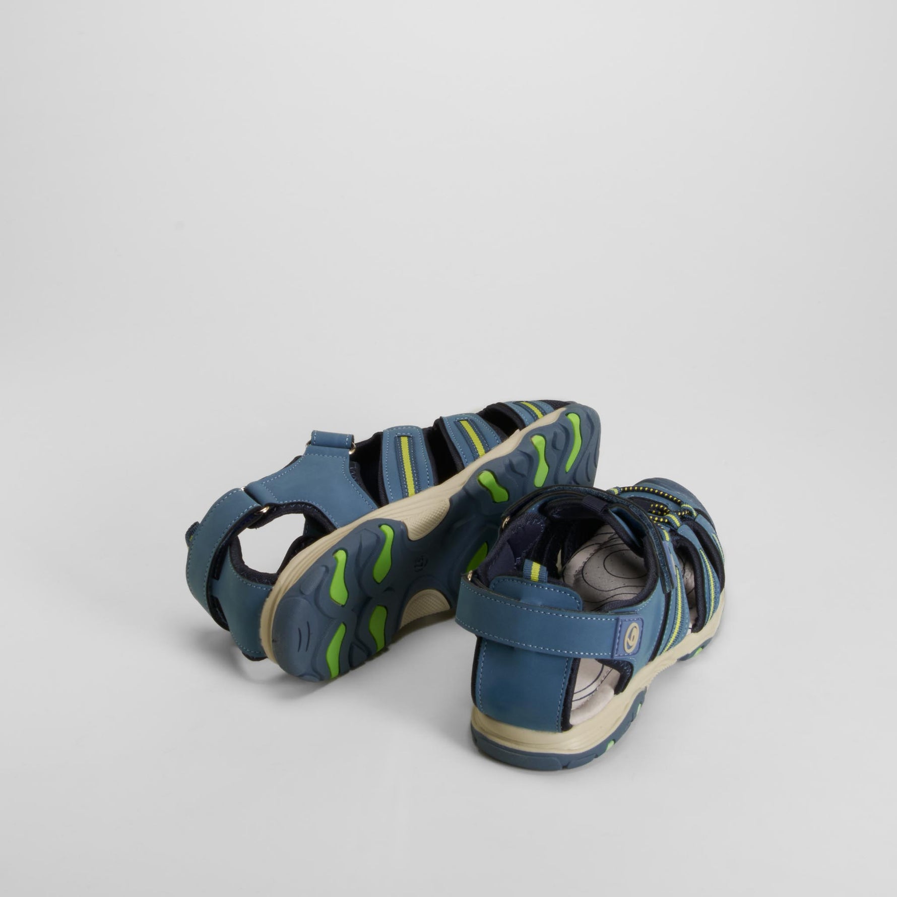 Sandalia deportiva cerrada casual azul BEPPI