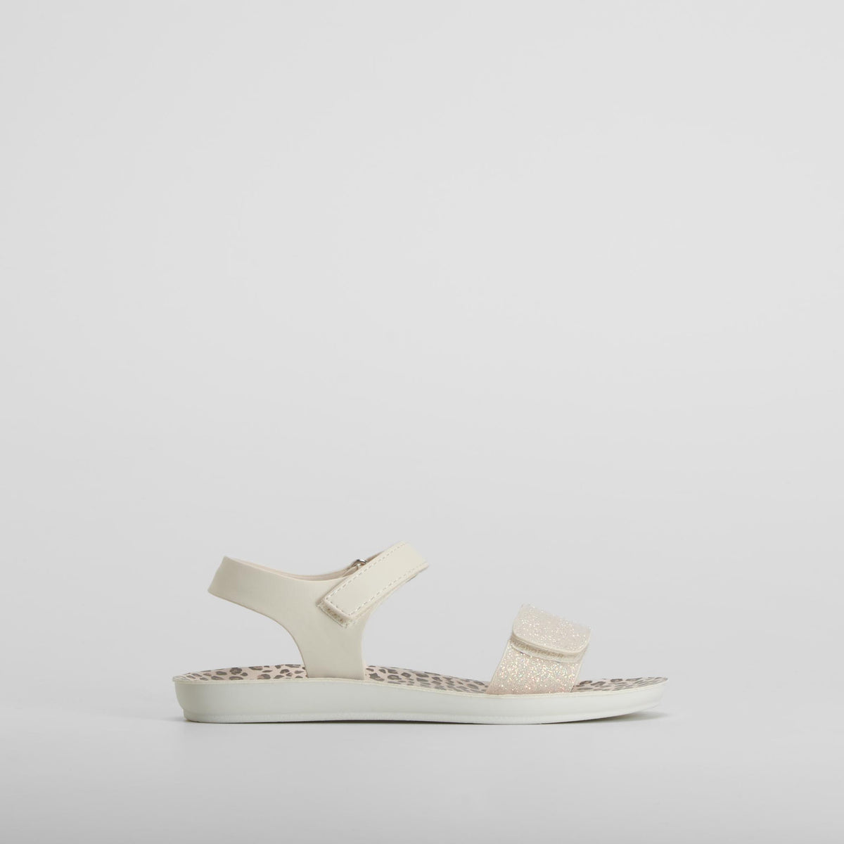 Sandalia pala velcro plata COMFEET KIDS