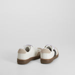 Sneaker velcro blanca OH GIRL!