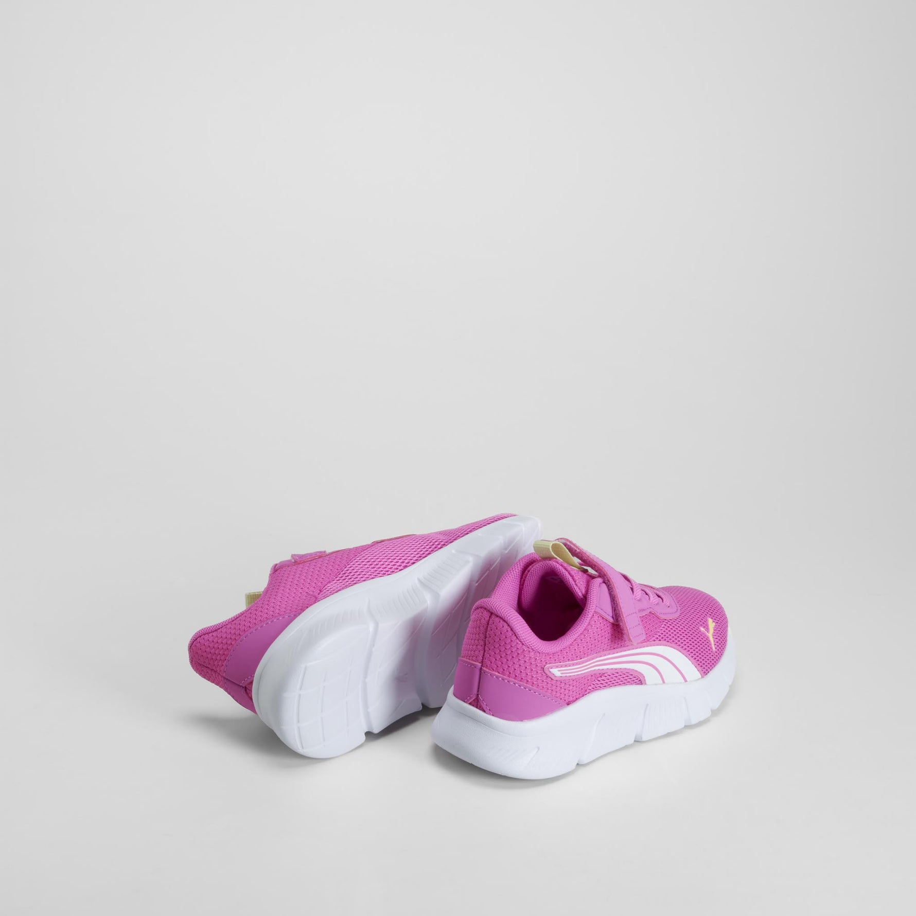 Zapatilla Flexfocus Lite Modern rosa PUMA
