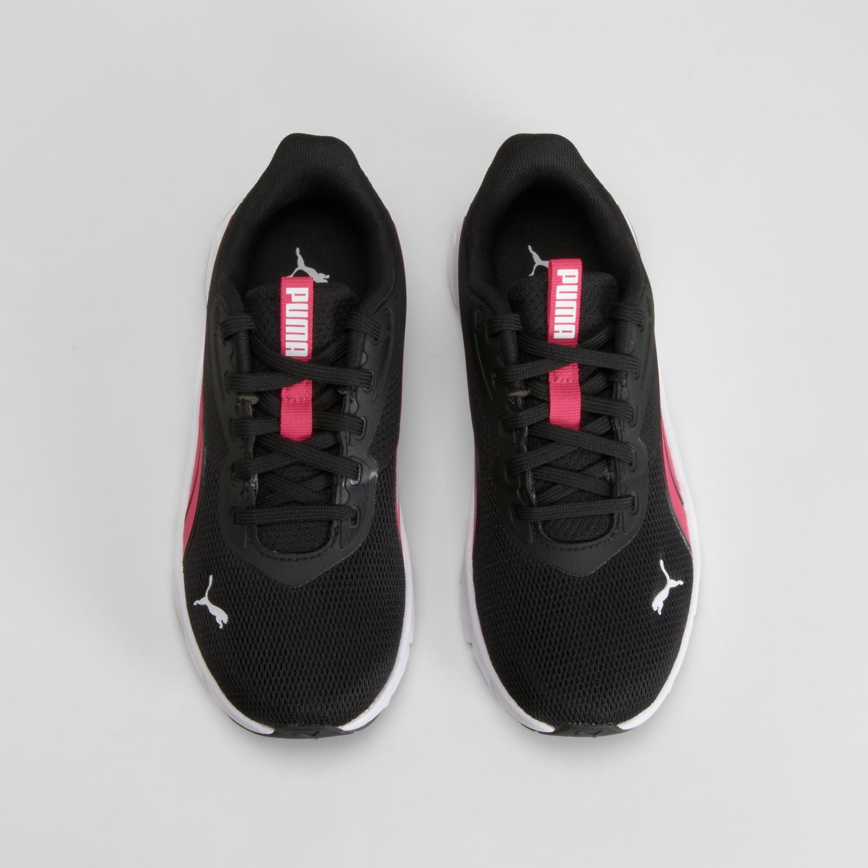 Zapatilla Flexfocus Lite Modern negra PUMA