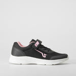 Deportiva negra con detalles rosa UTWO