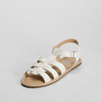 Sandalia plana cangrejera blanca OH GIRL!