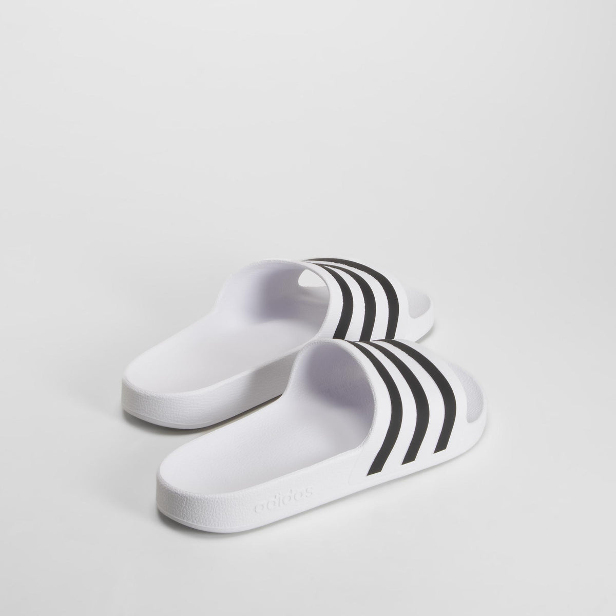 Chancla piscina man blanca línias negras ADIDAS