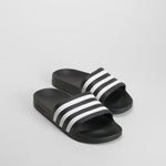 Sandalia negra con tiras blancas ADIDAS