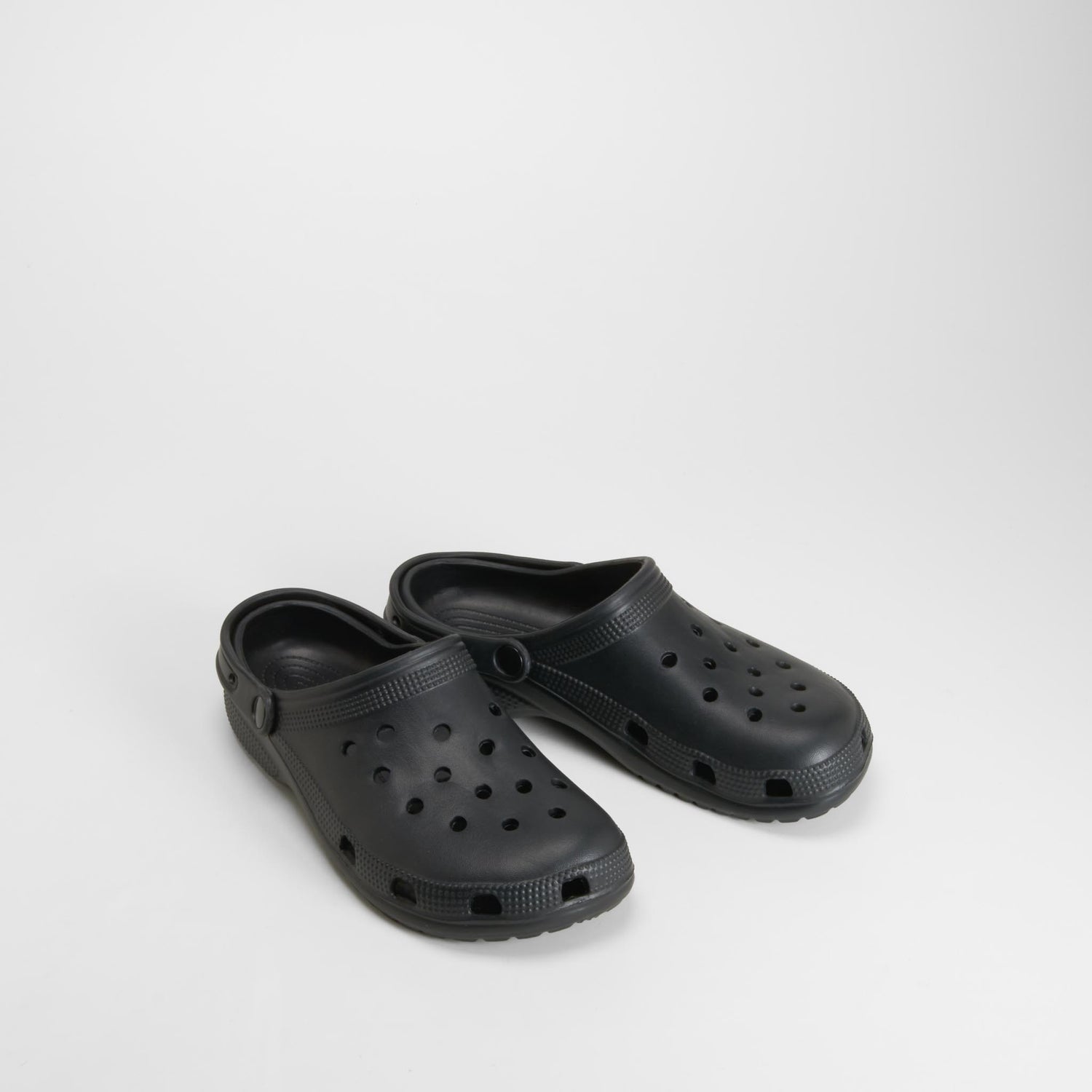 Zueco de playa liso negro COCONUT