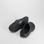 Zueco de playa liso negro COCONUT