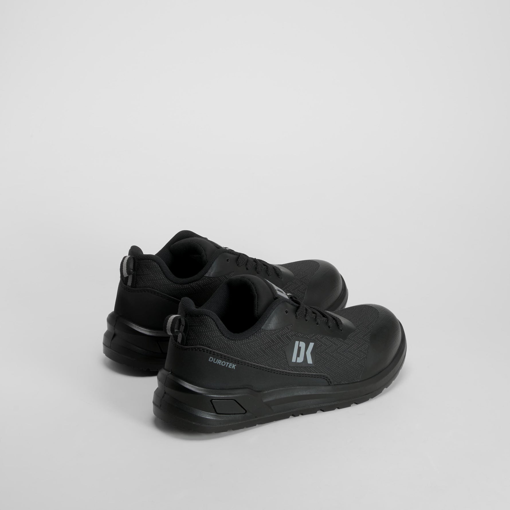 Zapatilla de trabajo total negra DUROTEK