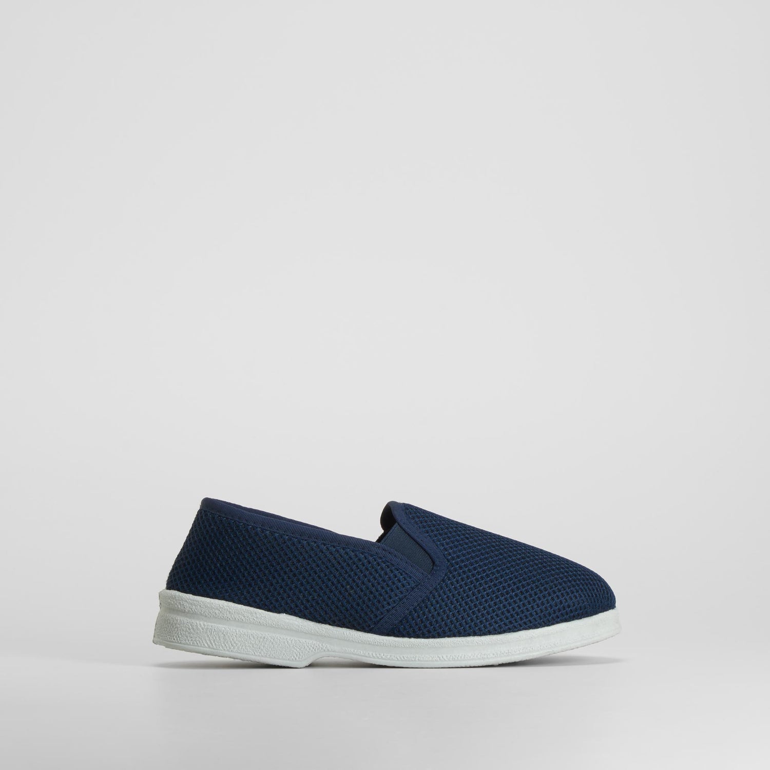 Zapatilla de casa cerrada azul OLYNE