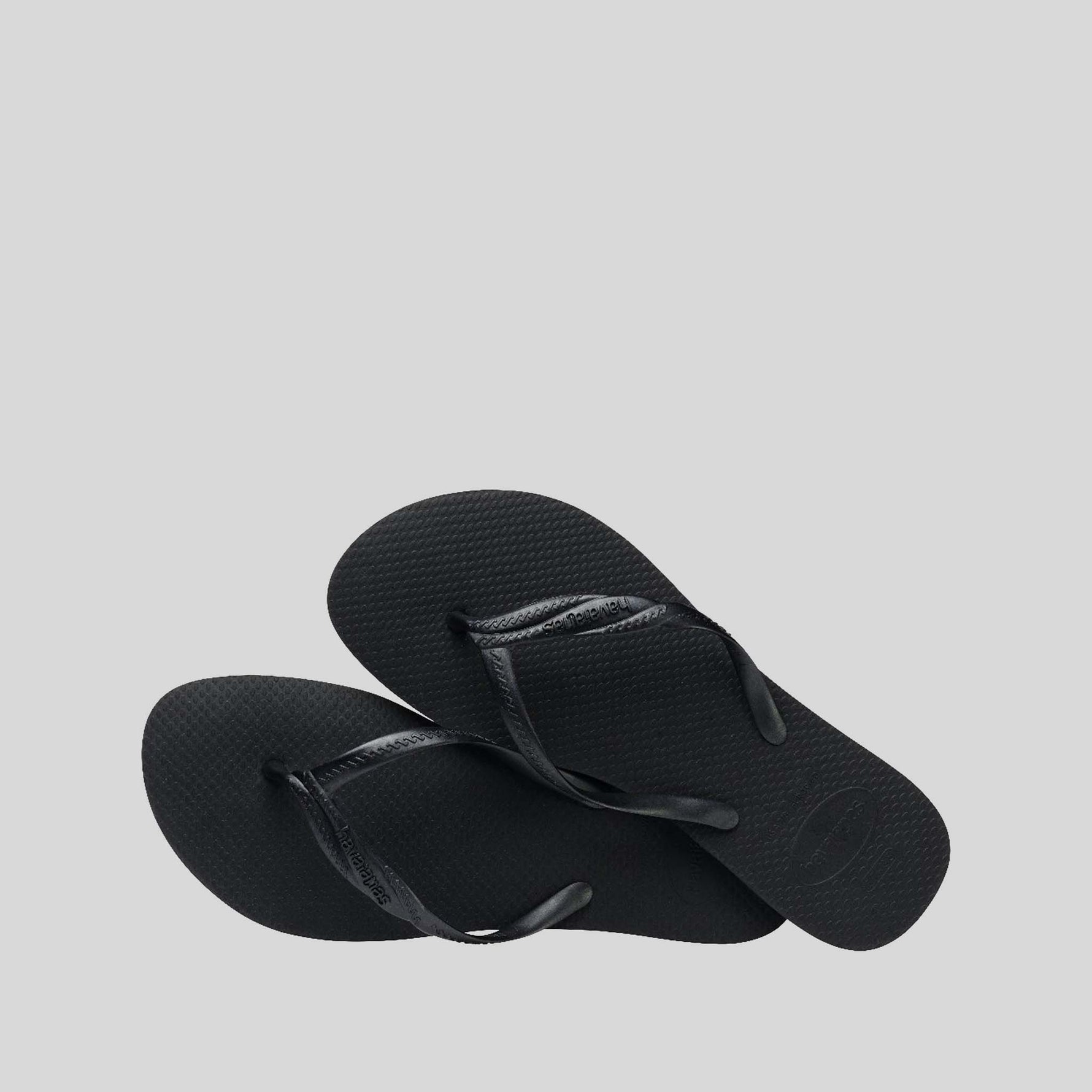Chancla dedo plana negra HAVAIANAS
