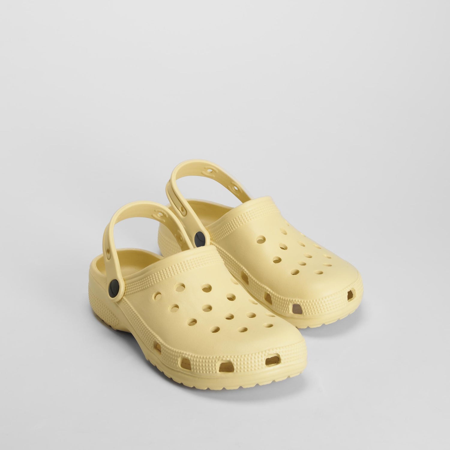 Zueco de playa liso amarillo COCONUT