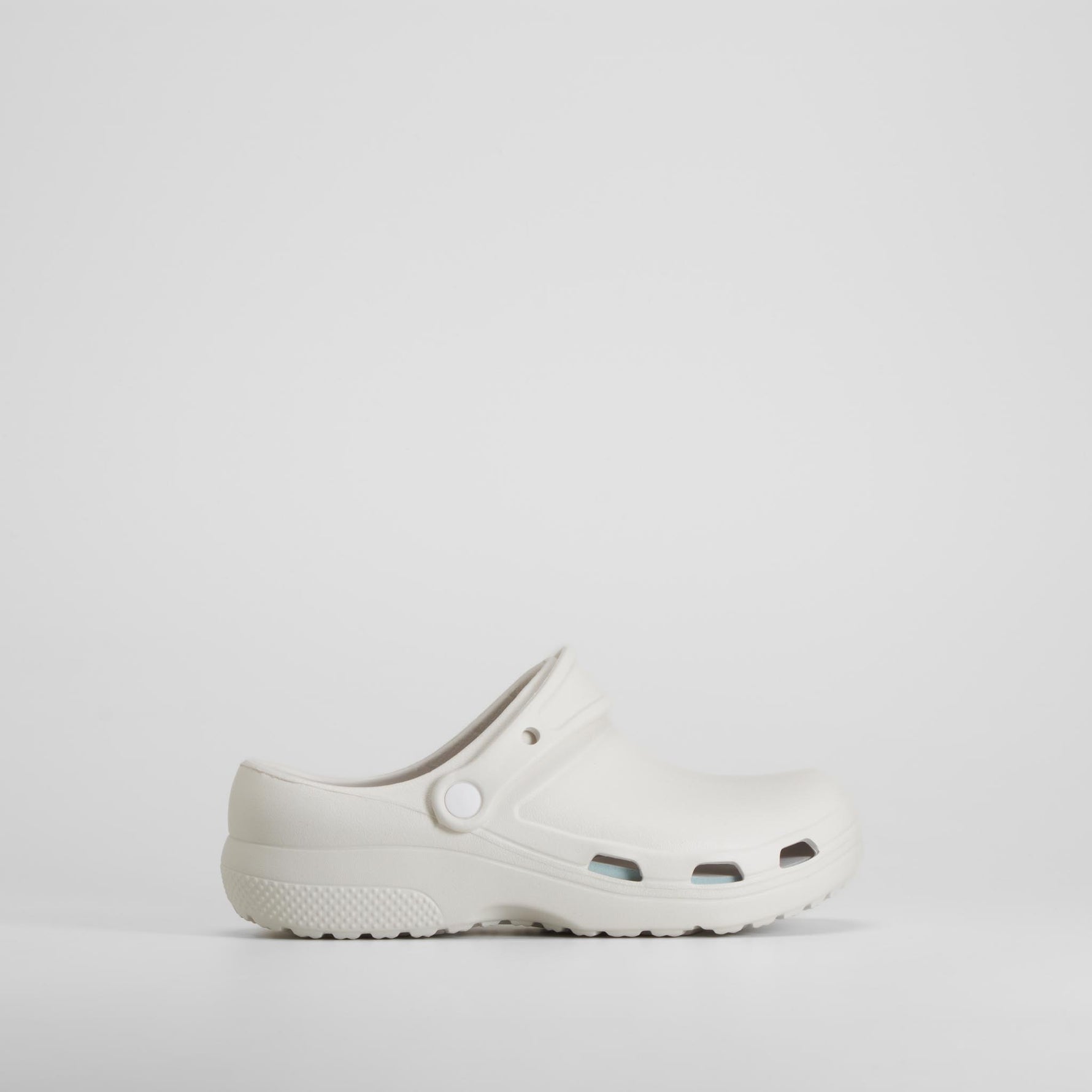 Zueco enfermera blanca COMFEET SANICARE