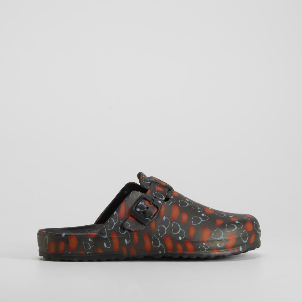 Zueco enfermera negro corazones COMFEET SANICARE
