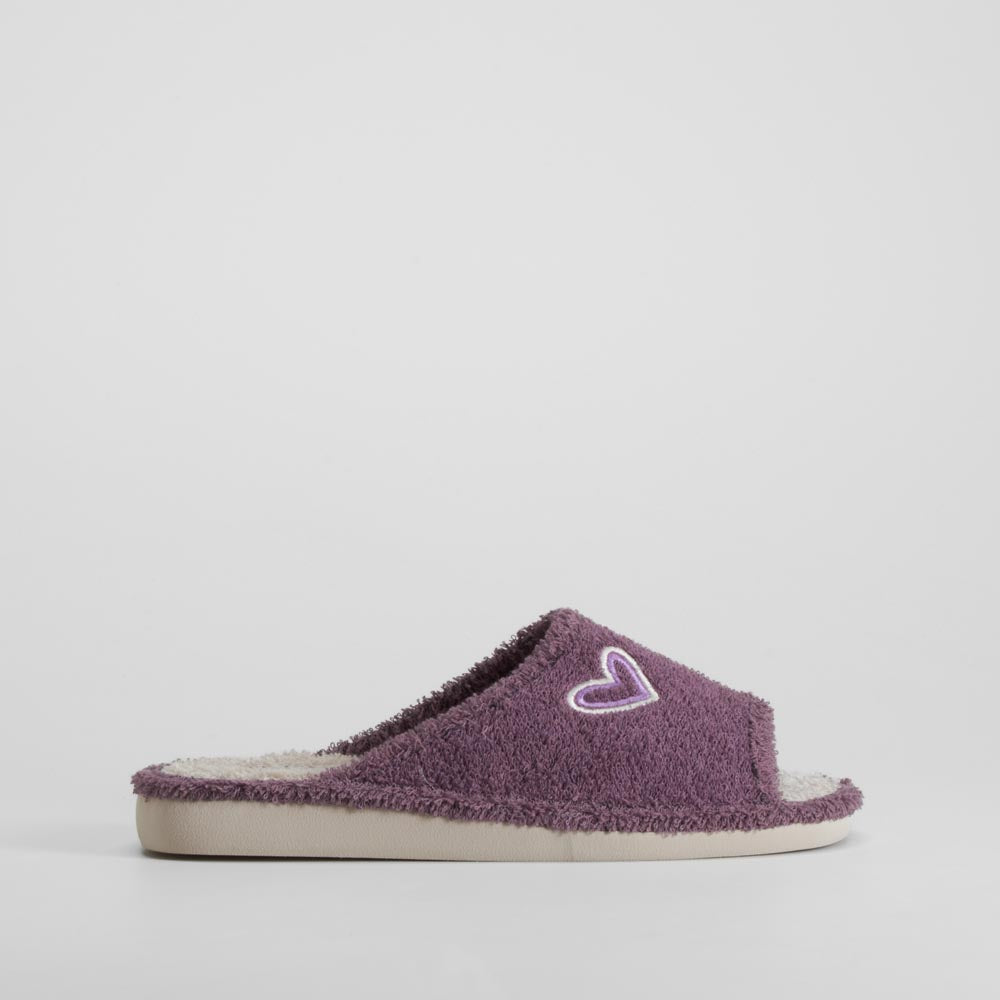Zapatilla de casa abierta corazón morada COMFEET