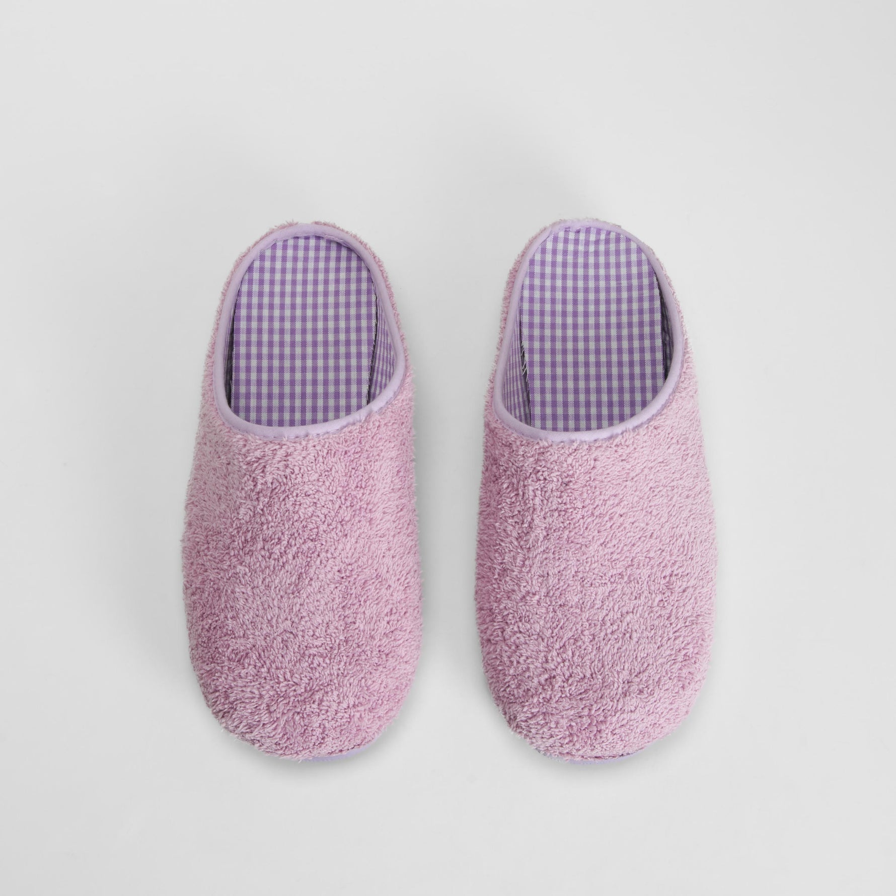 Zapatilla de casa rizo morada OLYNE