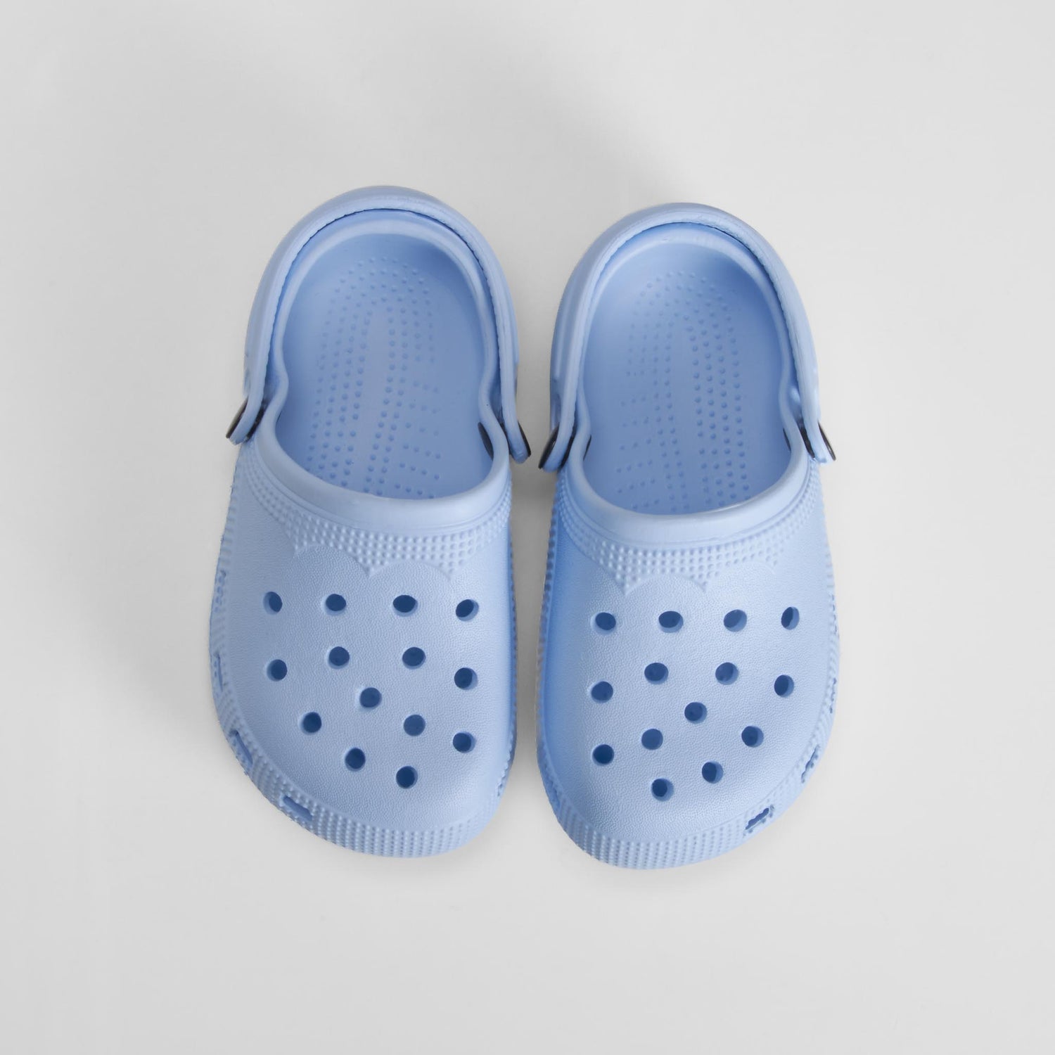 Zueco de playa liso azul claro COCONUT