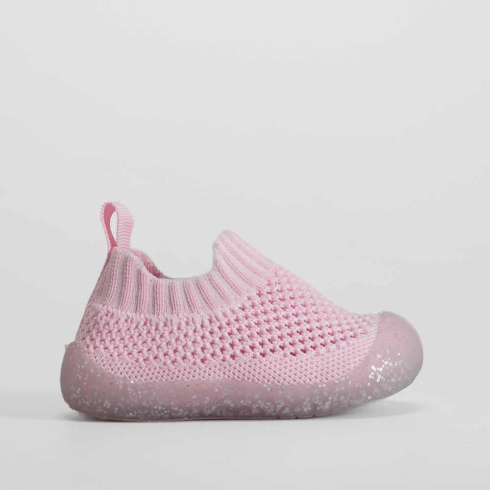 Zapatilla de casa cerrada bebé glitter rosa OLYNE