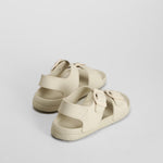 Chancla doble hebilla y velcro beige COCONUT