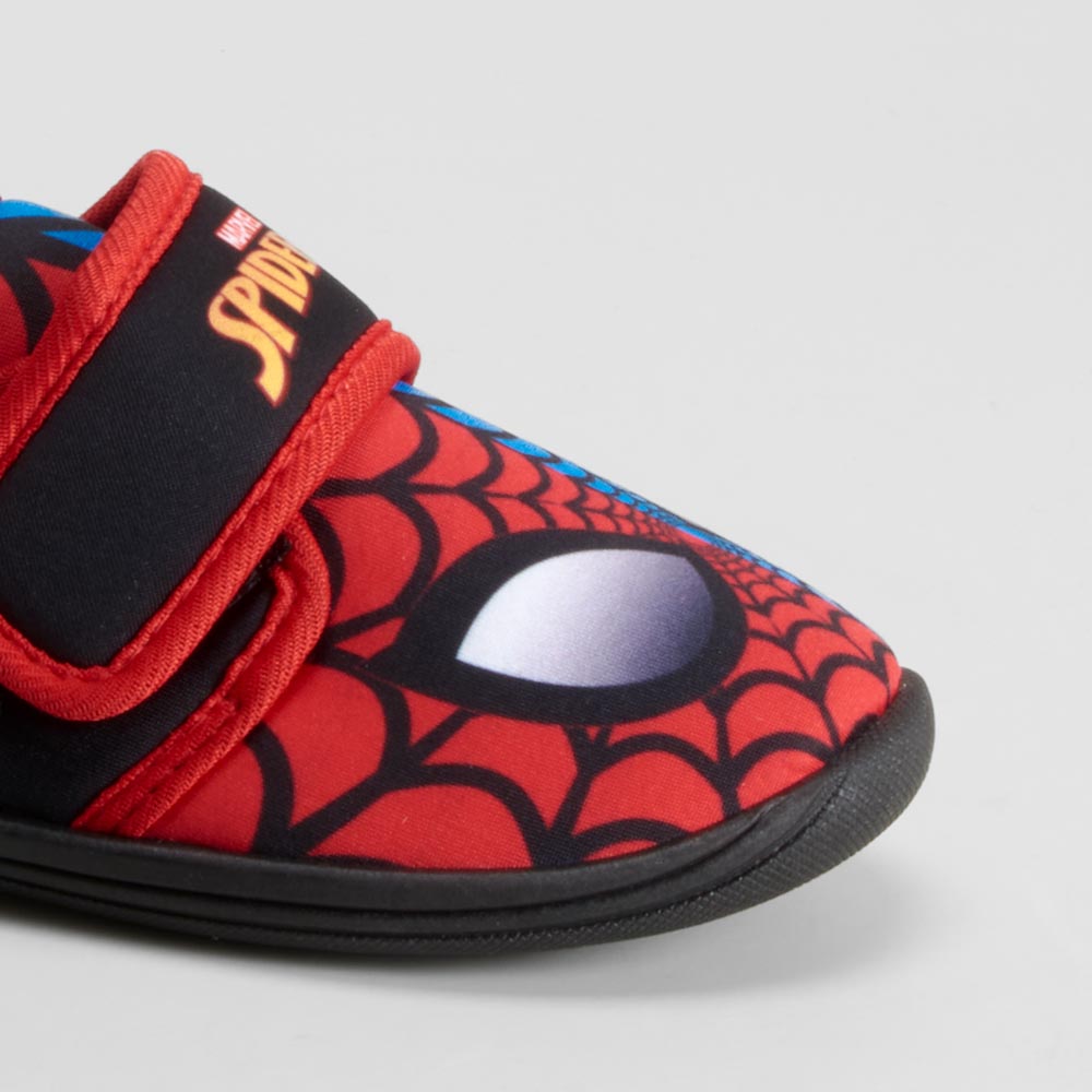 Zapatilla de casa cerrada negra y roja SPIDERMAN