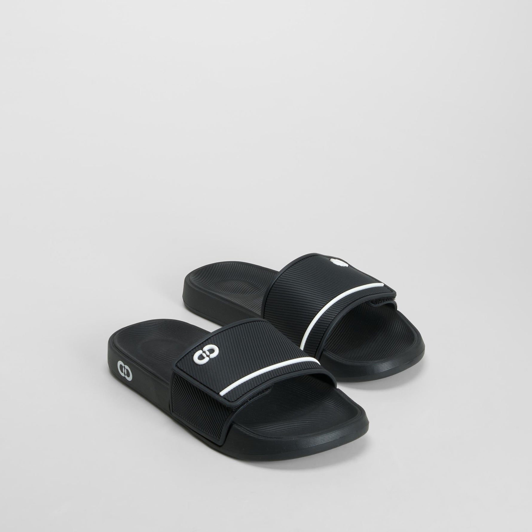 Chancla pala velcro infantil negra COCONUT