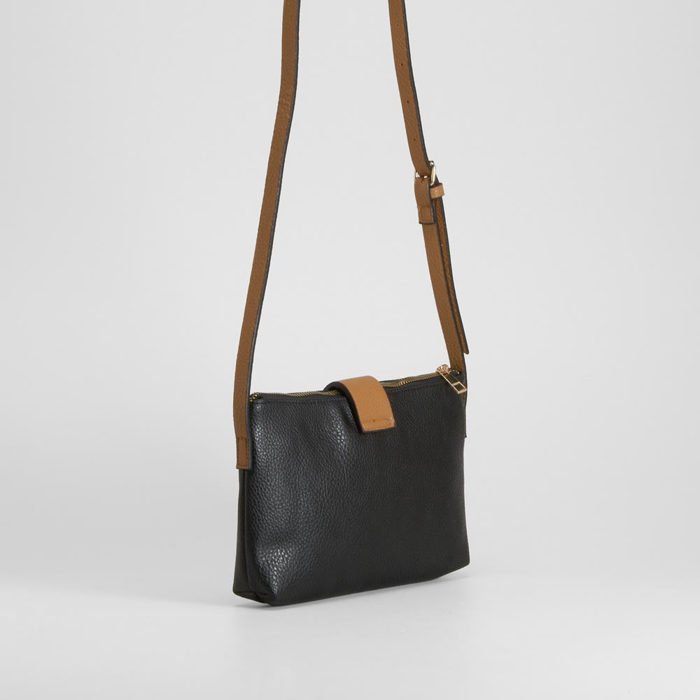Bolso cruzado elegante negro PICCOLA PIU