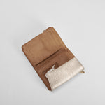 Cartera tonos marrón PICCOLA PIU