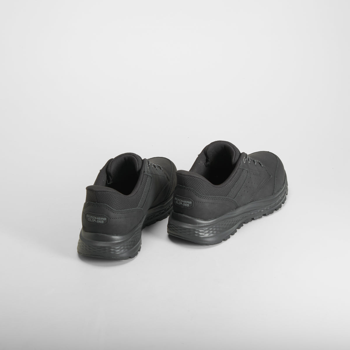 Zapatilla casual Slade Ultra Ronan negra SKECHERS