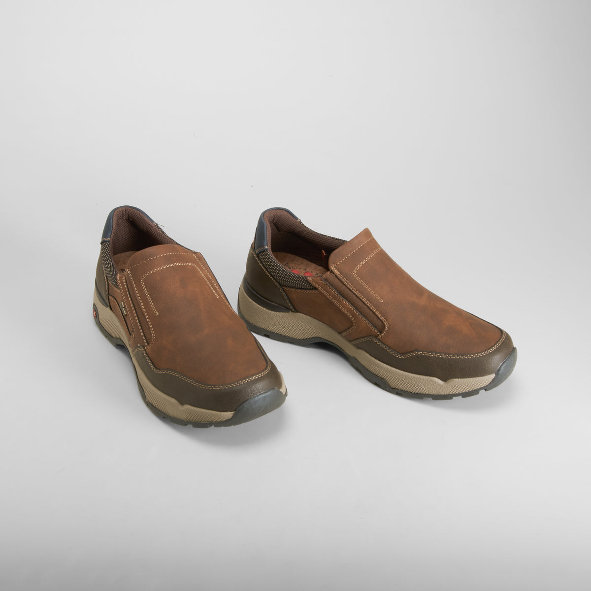 Zapato casual slip on marrón RELIFE
