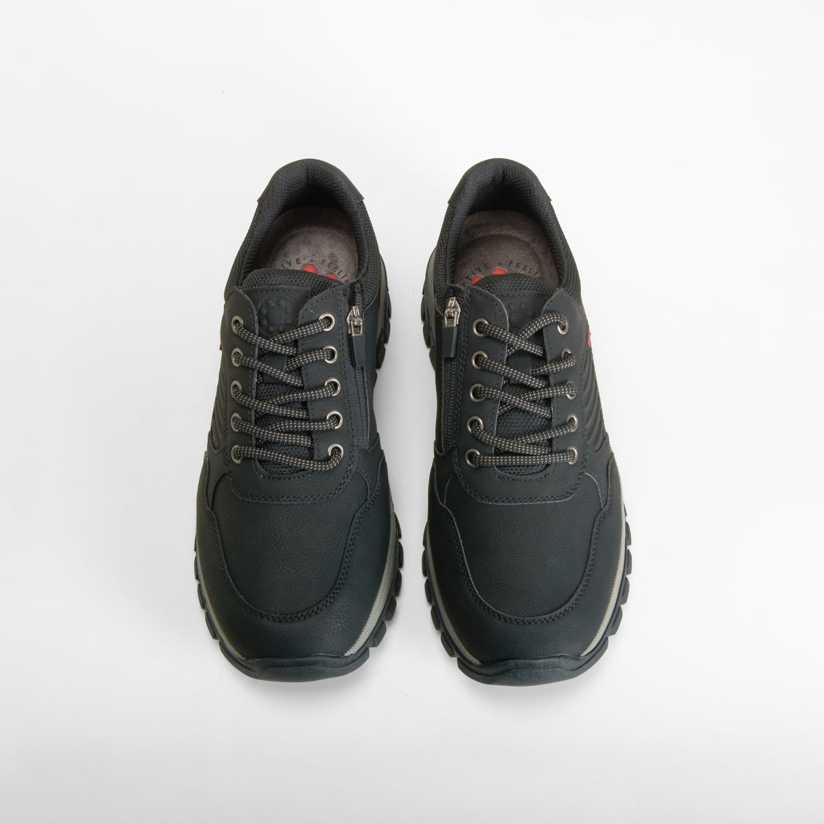 Zapatilla casual water repellent negra RELIFE