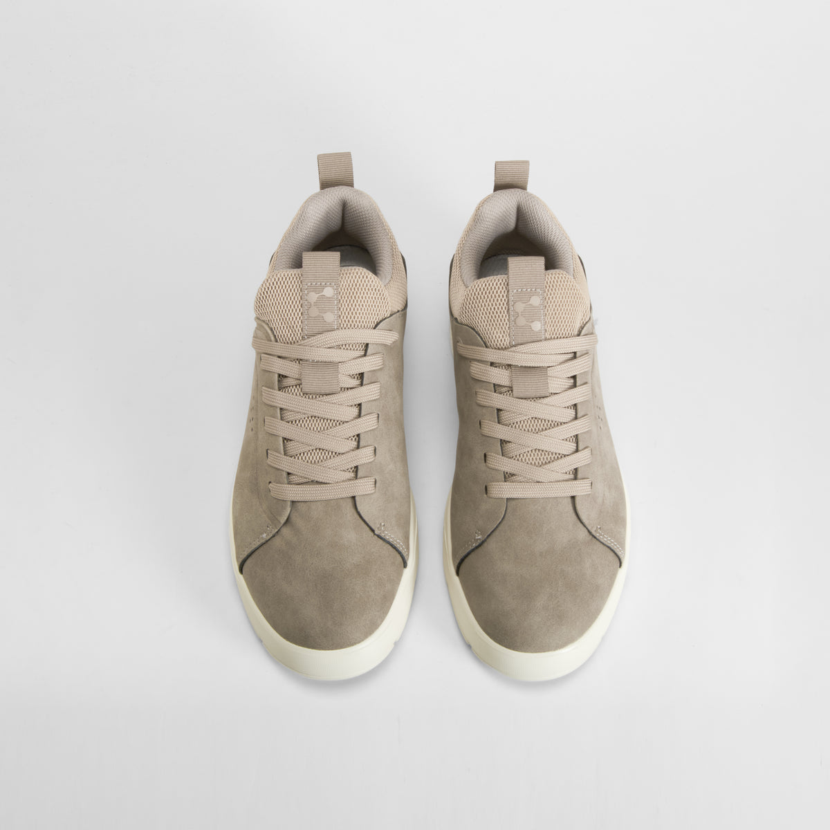 Zapatilla casual off gravity beige COMFEET