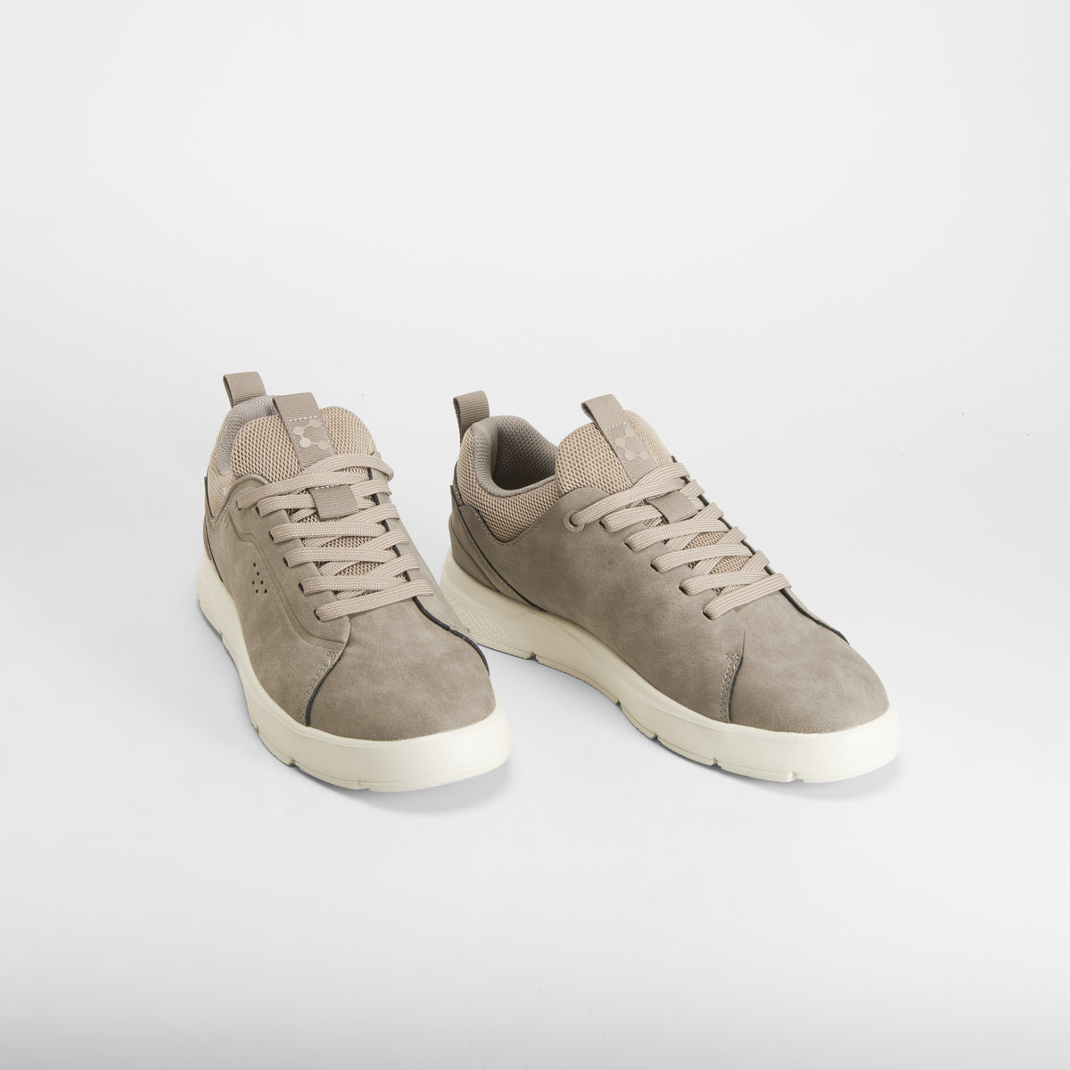 Zapatilla casual off gravity beige COMFEET
