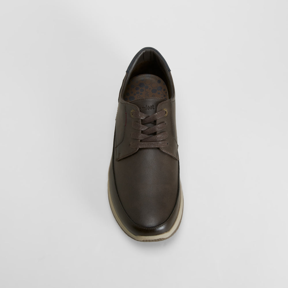 Zapatilla casual marrón suela beige COMFEET