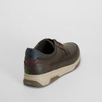Zapatilla casual marrón suela beige COMFEET